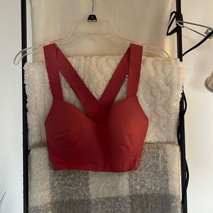 Uniqlo Razor Back Padded Sports Bra